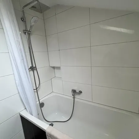 In Direkter Waldrandlage Von - Keine Handwerkerunterkunft! 아파트 잔트하우젠