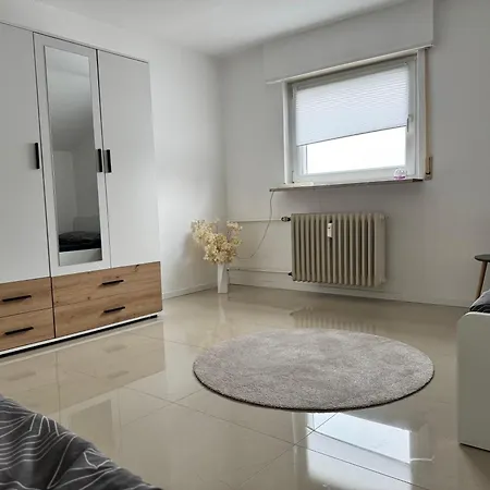 아파트 In Direkter Waldrandlage Von - Keine Handwerkerunterkunft! 잔트하우젠